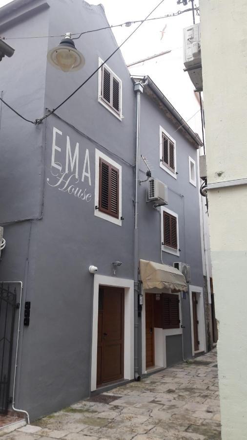 Appartement Ema House à Zadar Extérieur photo